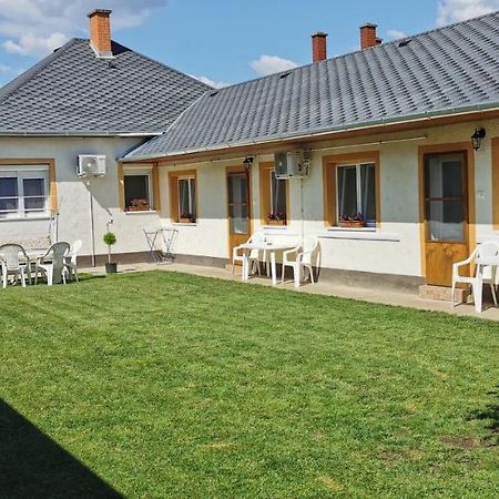 Rozika Apartman Ii. Hajdúszoboszló Екстериор снимка